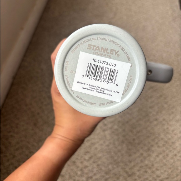 BNWT Fog Stanley 40 oz - Picture 4 of 4